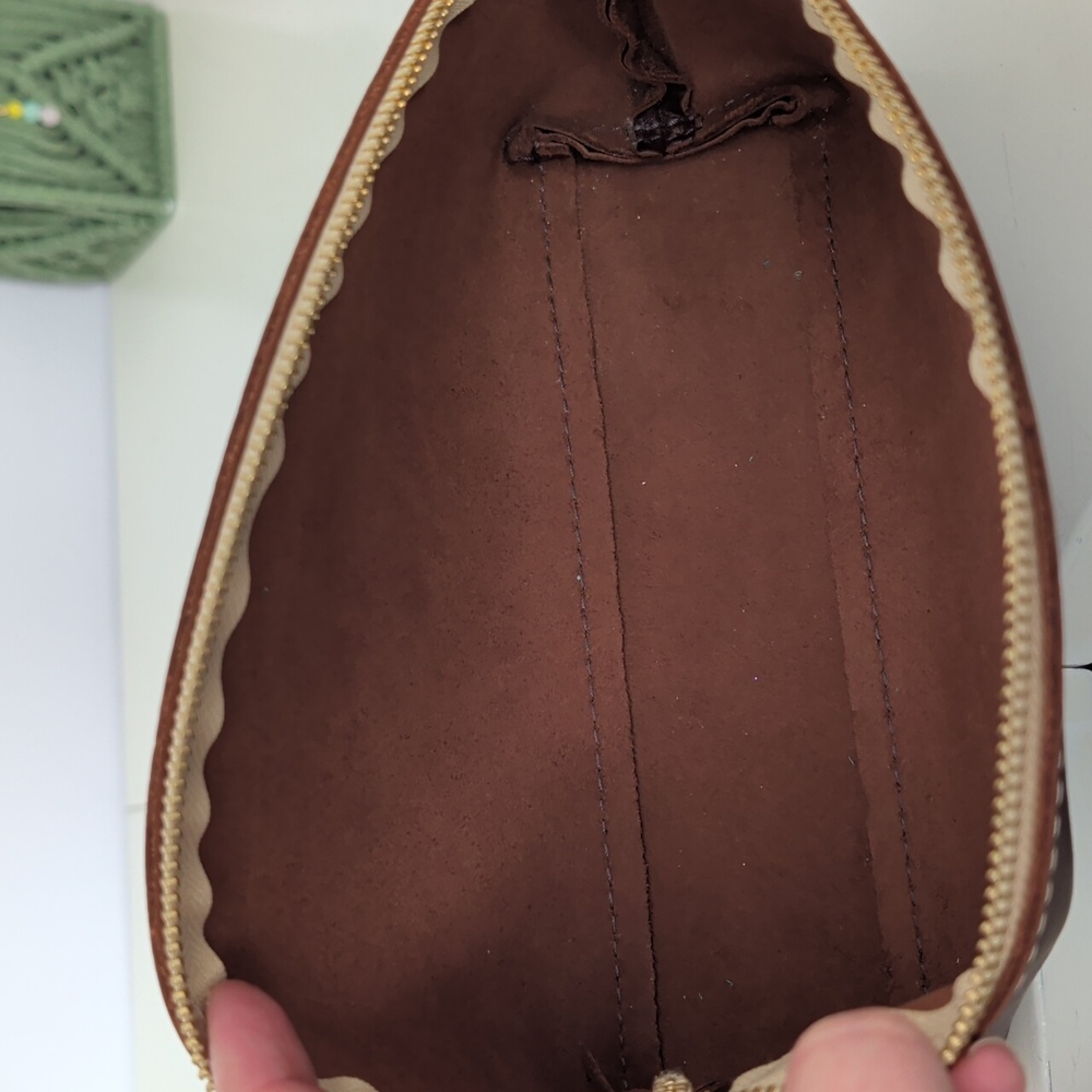 Portland Leather Eclipse Bag - image 3